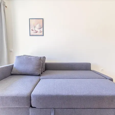 Apartment Beautiful Flat In The Building Balcon Del Mar, On The First Line Of La Cala Beach, Pool And Garage
